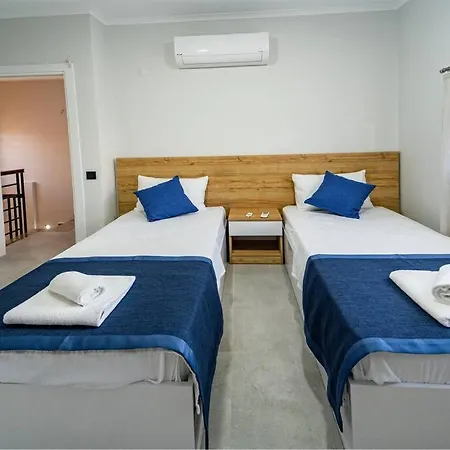 Merkezde 8 Kisilik Yerden Isitmali Vila